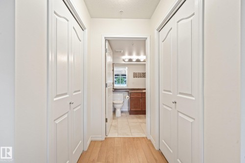 #209 1589 Glastonbury Bv Nw, Edmonton, AB - Indoor Photo Showing Other Room