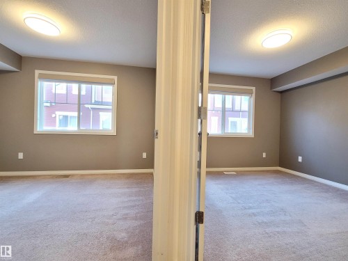 26 1623 Towne Centre Boulevard, Edmonton, AB - Indoor Photo Showing Other Room