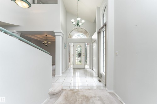 300 Ferris Way Nw, Edmonton, AB - Indoor Photo Showing Other Room