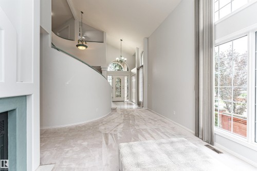 300 Ferris Way Nw, Edmonton, AB - Indoor Photo Showing Other Room