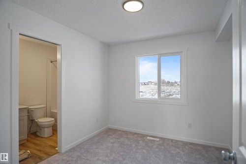 274 Deer Valley Drive, Leduc, AB - Indoor