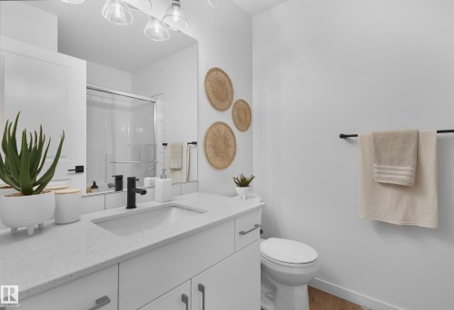 #74 3705 141 St Sw, Edmonton, AB - Indoor Photo Showing Bathroom