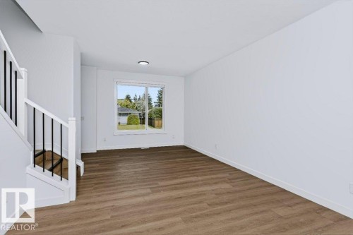 11307 46 Avenue Nw, Edmonton, AB - Indoor Photo Showing Other Room