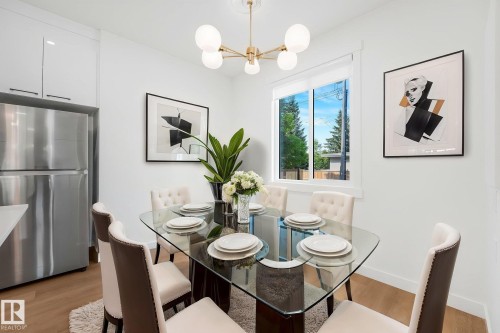 11307 46 Avenue Nw, Edmonton, AB - Indoor Photo Showing Dining Room