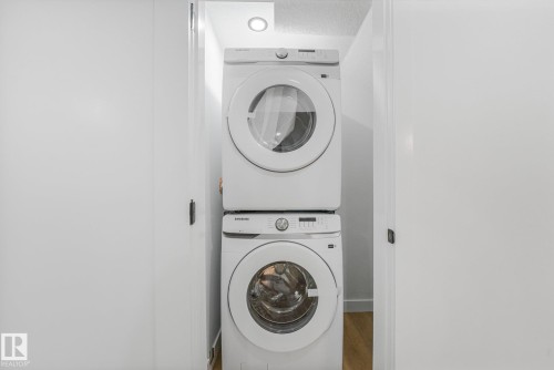 Basement - 11307 46 Avenue Nw, Edmonton, AB - Indoor Photo Showing Laundry Room