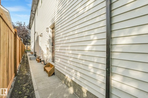 11307 46 Avenue Nw, Edmonton, AB - Outdoor With Exterior