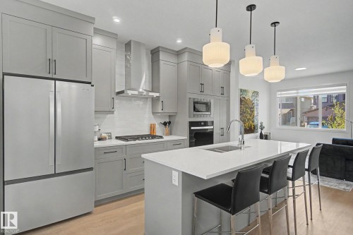 5745 Hawthorn Common Sw, Edmonton, AB - Indoor Photo Showing Kitchen With Double Sink With Upgraded Kitchen