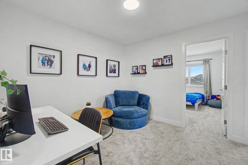 5745 Hawthorn Common Sw, Edmonton, AB - Indoor Photo Showing Office