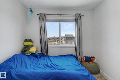 5745 Hawthorn Common Sw, Edmonton, AB - Indoor Photo Showing Bedroom