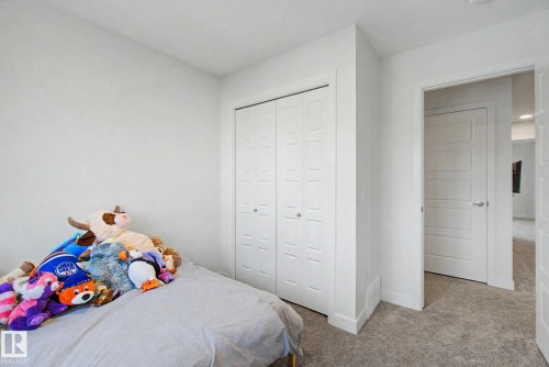 5745 Hawthorn Common Sw, Edmonton, AB - Indoor Photo Showing Bedroom
