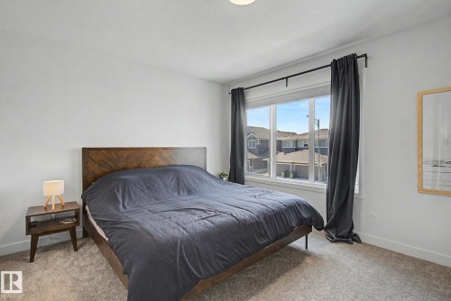 5745 Hawthorn Common Sw, Edmonton, AB - Indoor Photo Showing Bedroom