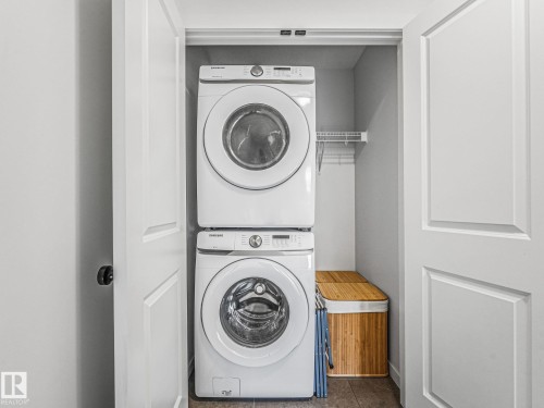 1061 Cy Becker Road Nw, Edmonton, AB - Indoor Photo Showing Laundry Room