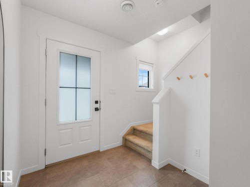 1061 Cy Becker Road Nw, Edmonton, AB - Indoor Photo Showing Other Room
