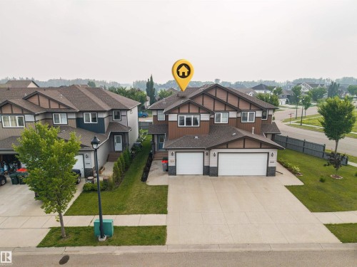 304 Genesis Villa(S), Stony Plain, AB - Outdoor With Facade