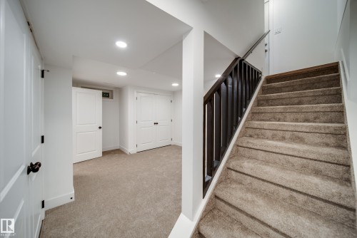 10343 172 Avenue Nw, Edmonton, AB - Indoor Photo Showing Other Room