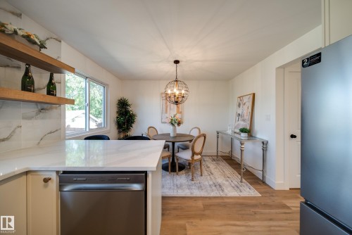 10343 172 Avenue Nw, Edmonton, AB - Indoor Photo Showing Other Room