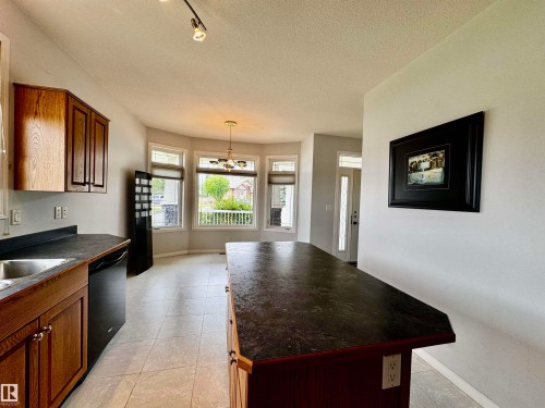 3806 44A Avenue, Drayton Valley, AB - Indoor