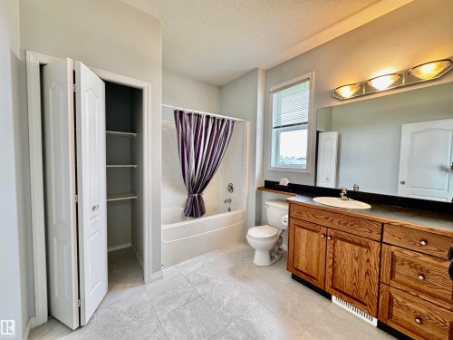 3806 44A Avenue, Drayton Valley, AB - Indoor Photo Showing Bathroom