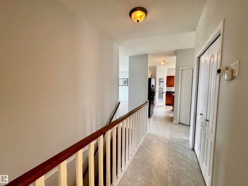 3806 44A Avenue, Drayton Valley, AB - Indoor Photo Showing Other Room