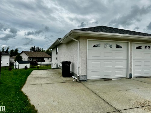 3806 44A Avenue, Drayton Valley, AB - Outdoor With Exterior