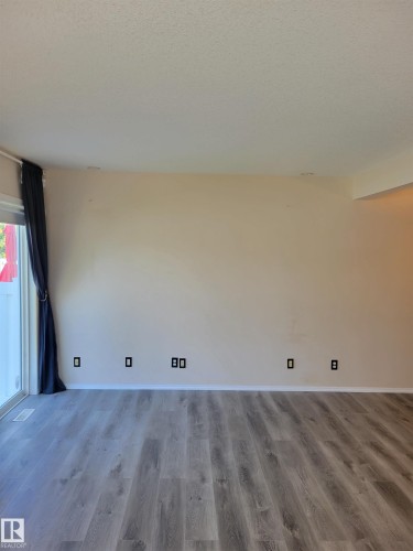 #157 230 Edwards Dr Sw, Edmonton, AB - Indoor Photo Showing Other Room
