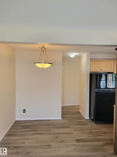 #157 230 Edwards Dr Sw, Edmonton, AB - Indoor