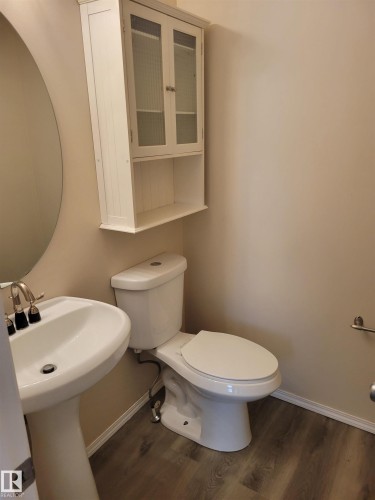 #157 230 Edwards Dr Sw, Edmonton, AB - Indoor Photo Showing Bathroom