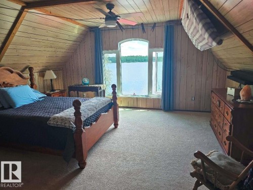 57230 Range Road 25, Rural Barrhead County, AB - Indoor Photo Showing Bedroom
