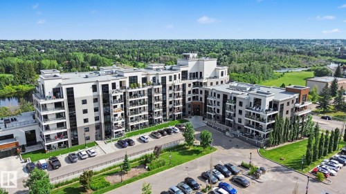 #810 200 BELLEROSE DR  St. Albert, AB T8N 7P7