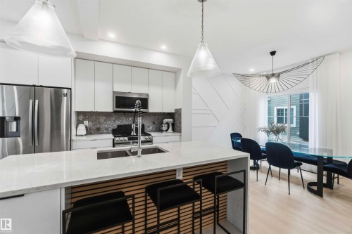 Welcome to #67 230 Edgemont Road NW - #67 230 Edgemont Rd Nw, Edmonton, AB - Indoor Photo Showing Kitchen With Upgraded Kitchen