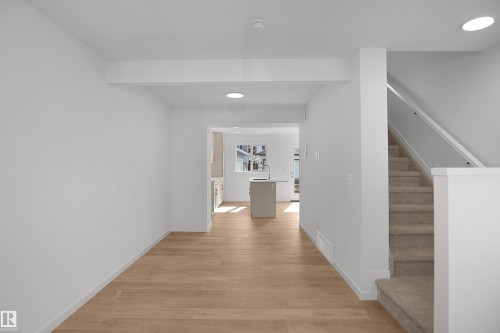 2135 210 Street Nw, Edmonton, AB - Indoor Photo Showing Other Room