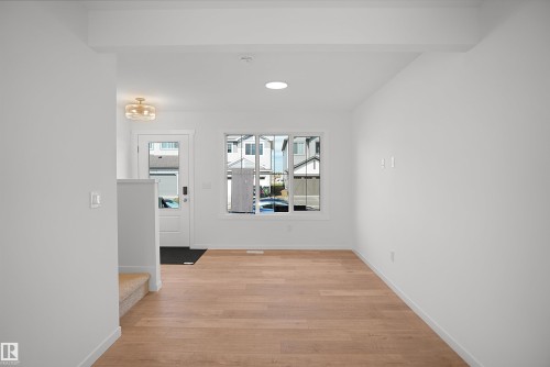 2135 210 Street Nw, Edmonton, AB - Indoor Photo Showing Other Room