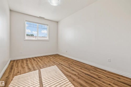 #110 5211 50 St, Stony Plain, AB - Indoor Photo Showing Other Room