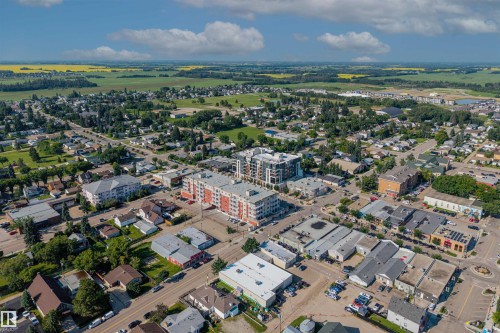#110 5211 50 St, Stony Plain, AB - Outdoor With View