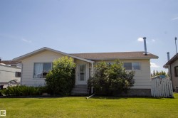 5017 55 Ave  St. Paul Town, AB T0A 3A1