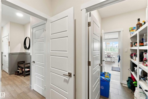 7608 Creighton Place Sw, Edmonton, AB - Indoor Photo Showing Other Room
