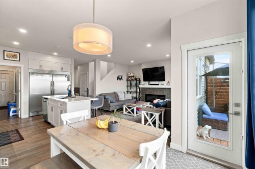 7608 Creighton Place Sw, Edmonton, AB - Indoor Photo Showing Dining Room