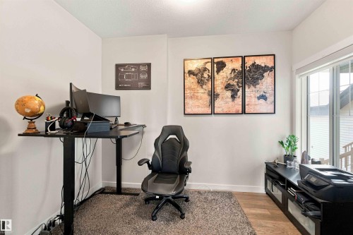 7608 Creighton Place Sw, Edmonton, AB - Indoor