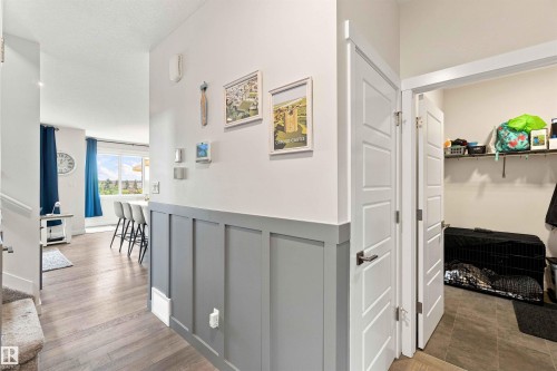 7608 Creighton Place Sw, Edmonton, AB - Indoor Photo Showing Other Room