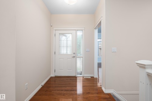 #40 1251 Rutherford Rd Sw, Edmonton, AB - Indoor Photo Showing Other Room