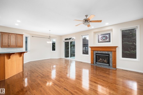 #40 1251 Rutherford Rd Sw, Edmonton, AB - Indoor Photo Showing Living Room With Fireplace
