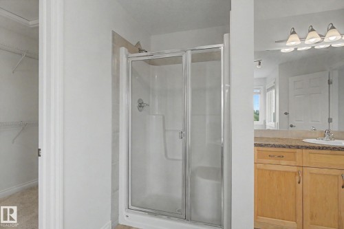 66 Vanessa Avenue, Spruce Grove, AB - Indoor Photo Showing Bathroom