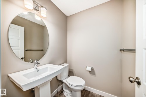 5709 66 Street, Beaumont, AB - Indoor Photo Showing Bathroom