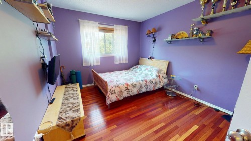 4 Oakland Way, St. Albert, AB - Indoor Photo Showing Bedroom