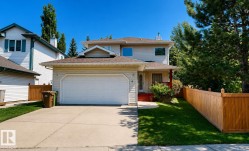4 OAKLAND Way  St. Albert, AB T8N 6M4