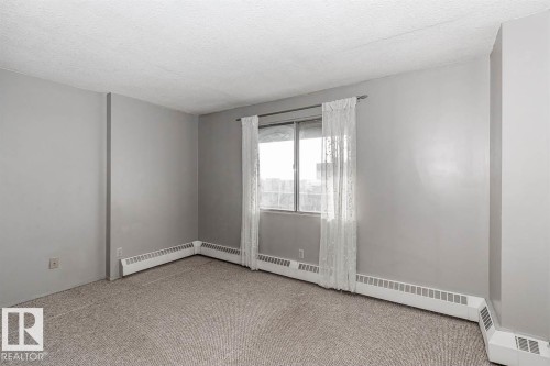 #607 12841 65 St Nw, Edmonton, AB - Indoor Photo Showing Other Room