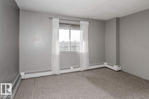 #607 12841 65 St Nw, Edmonton, AB - Indoor Photo Showing Other Room