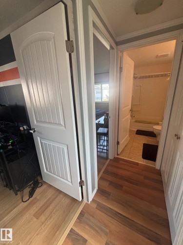 20 Sunset Boulevard, Spruce Grove, AB - Indoor Photo Showing Other Room