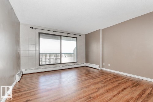 #511 12841 65 St Nw, Edmonton, AB - Indoor Photo Showing Other Room