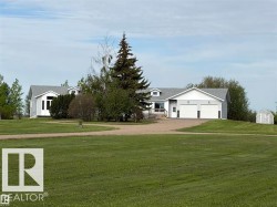 61426 Rge Rd 455  Rural Bonnyville M.D., AB T9N 2J2